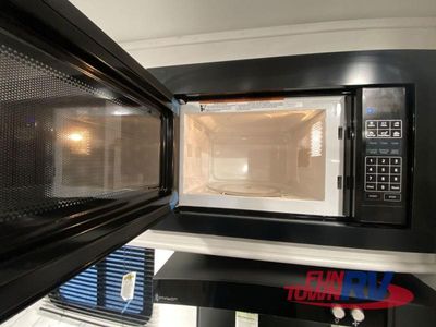 2026 Forest River RV Solaire - Photo 47