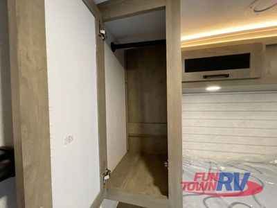 2026 Forest River RV Solaire - Photo 32