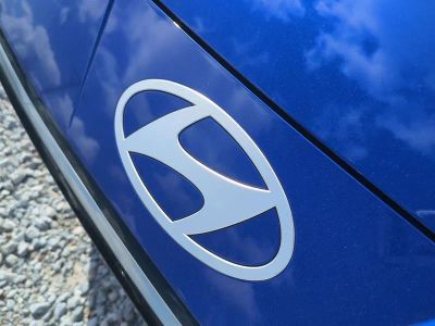 2026 Hyundai ELANTRA — photo 13 view