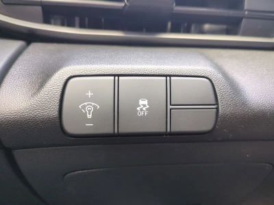 2026 Hyundai ELANTRA — photo 26 view