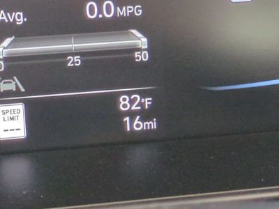 2026 Hyundai ELANTRA — photo 33 view