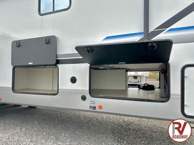 2025 Forest River RV Cherokee Arctic Wolf Suite - Photo 11