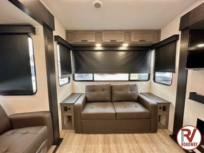2025 Forest River RV Cherokee Arctic Wolf Suite - Photo 18