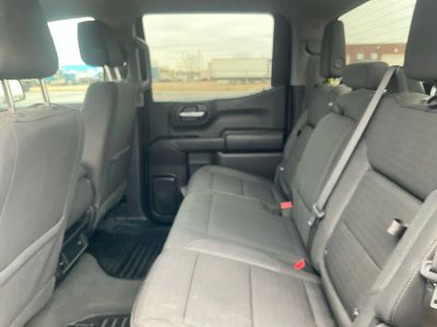 2023 Chevrolet Silverado 1500 — photo 17 view