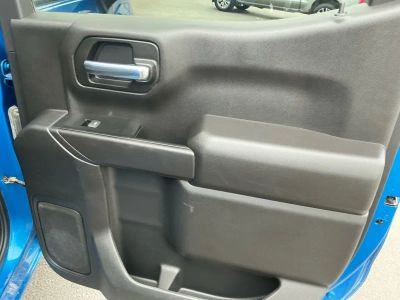 2023 Chevrolet Silverado 1500 — photo 19 view