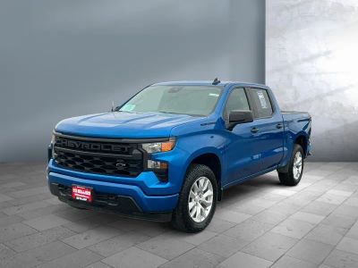 2023 Chevrolet Silverado 1500 — front three-quarter view