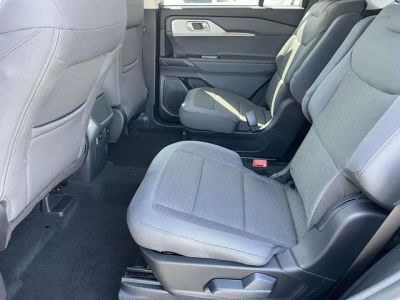 2026 Ford Explorer — photo 9 view
