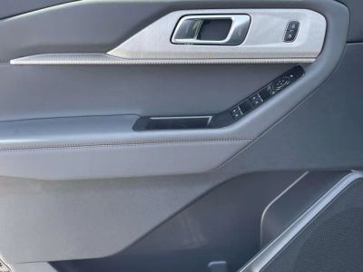 2026 Ford Explorer — photo 11 view