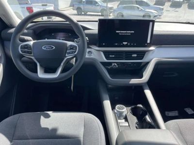 2026 Ford Explorer — photo 10 view