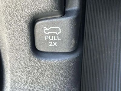 2026 Ford Explorer — photo 14 view