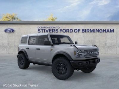 2026 Ford Bronco Badlands in Avalanche Gray — front three-quarter view