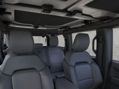2026 Ford Bronco — photo 12 view