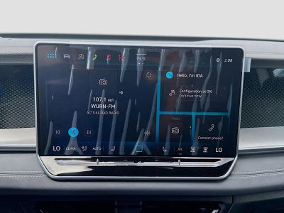 2026 Volkswagen Tiguan — photo 12 view