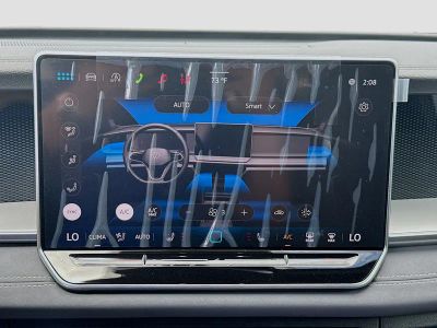 2026 Volkswagen Tiguan — photo 14 view