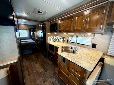 2018 Winnebago Intent - Photo 8