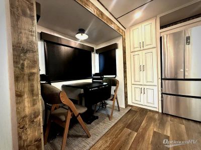 2021 Heartland Bighorn Traveler — photo 19 view