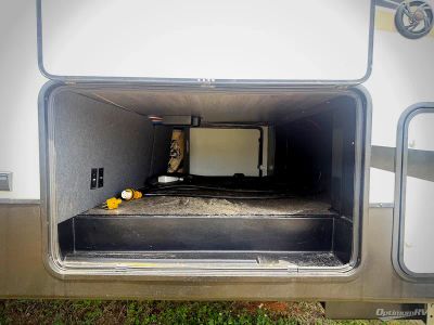 2021 Heartland Bighorn Traveler — photo 25 view