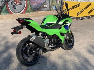 2026 Kawasaki Ninja 500 SE ABS - Photo 5