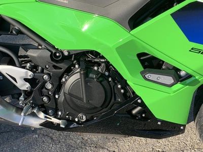 2026 Kawasaki Ninja 500 SE ABS - Photo 11