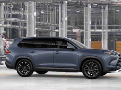 2026 Toyota Grand Highlander Hybrid - Photo 15