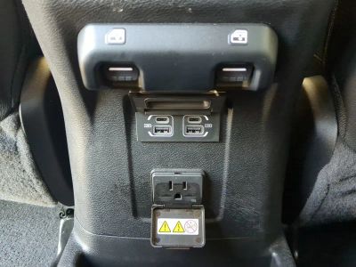 2023 Jeep Wrangler — photo 16 view