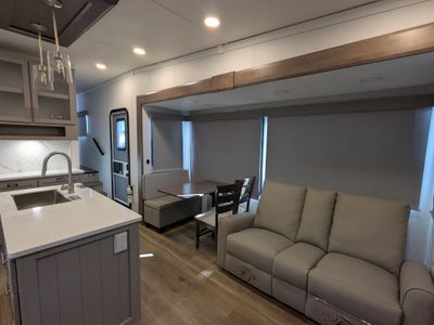 2026 Alliance RV Avenue — photo 24 view