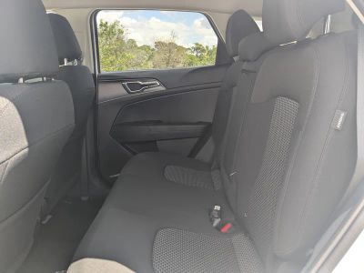 2026 Kia Sportage Hybrid — photo 16 view