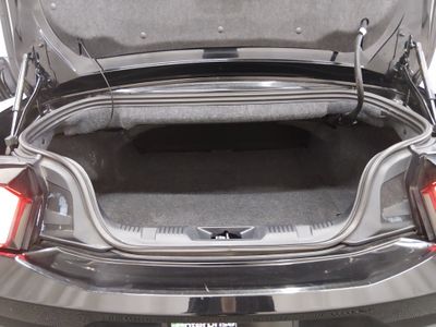 2024 Ford Mustang - Photo 11