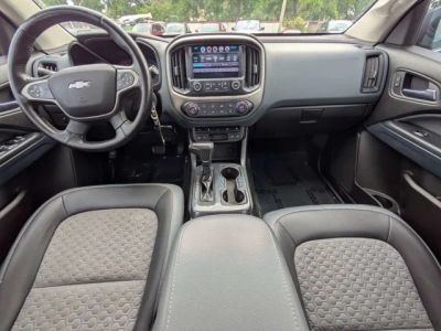 2018 Chevrolet Colorado — photo 11 view