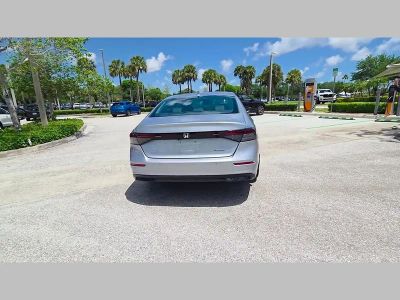 2024 Honda Accord Hybrid — photo 40 view