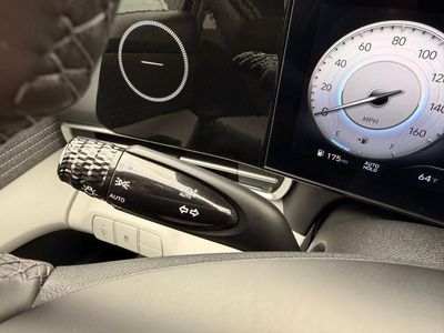 2025 Hyundai Elantra - Photo 14