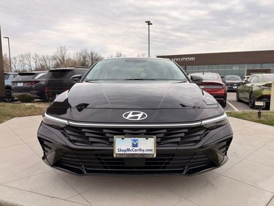 2025 Hyundai Elantra - Photo 8