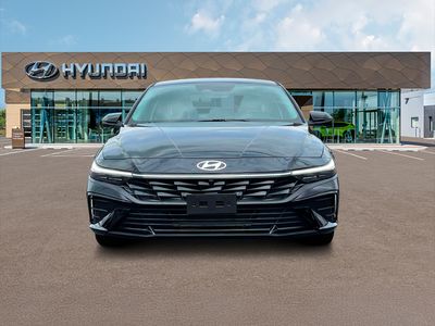 2025 Hyundai Elantra - Photo 48