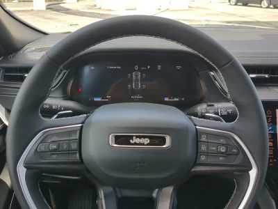 2026 Jeep Grand Cherokee — photo 34 view