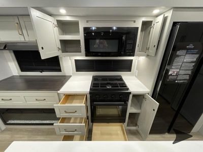 2026 Brinkley Model Z - Photo 47