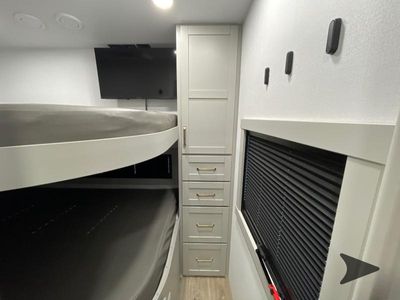 2026 Brinkley Model Z - Photo 37