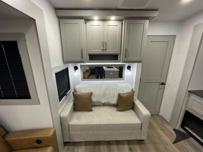 2026 Brinkley Model Z - Photo 32