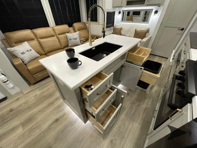 2026 Brinkley Model Z - Photo 52
