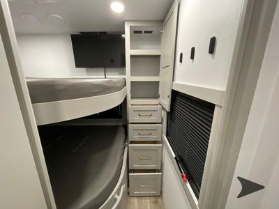 2026 Brinkley Model Z - Photo 38
