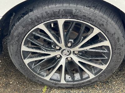 2018 Toyota Camry - Photo 14