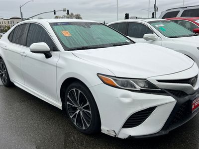 2018 Toyota Camry - Photo 3