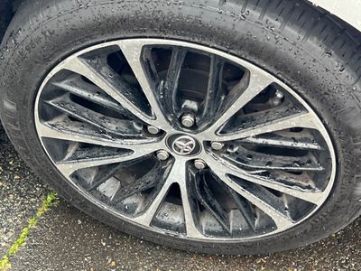 2018 Toyota Camry - Photo 17