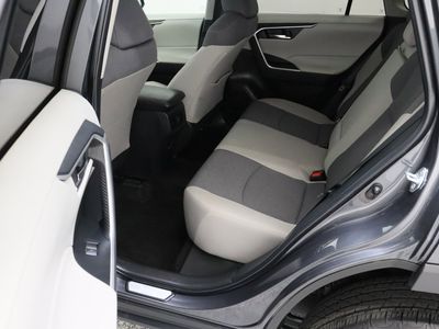 2024 Toyota RAV4 FWD - Photo 29