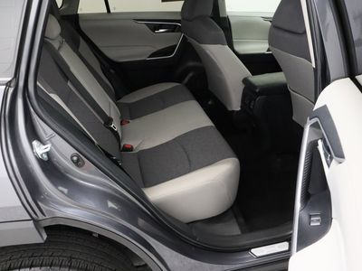 2024 Toyota RAV4 FWD - Photo 36
