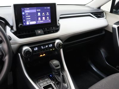2024 Toyota RAV4 FWD - Photo 16