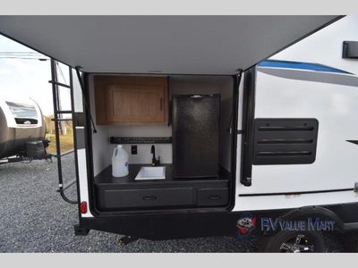 2024 Coachmen RV Freedom Express Ultra Lite - Photo 26