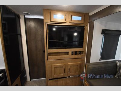 2024 Coachmen RV Freedom Express Ultra Lite - Photo 10