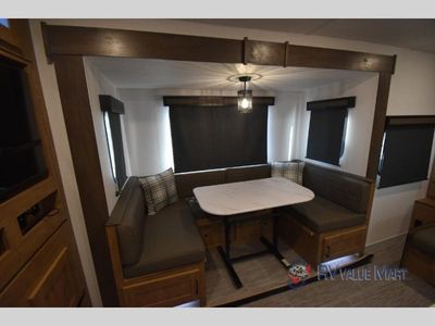 2024 Coachmen RV Freedom Express Ultra Lite - Photo 9