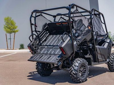 2026 Honda Pioneer 700-4 Deluxe - Photo 15