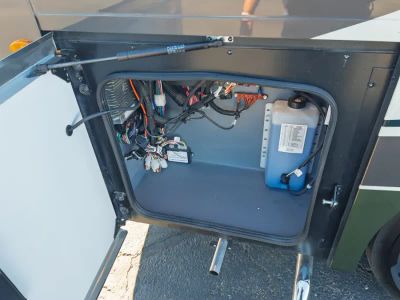 2027 Fleetwood DISCOVERY LXE — photo 35 view